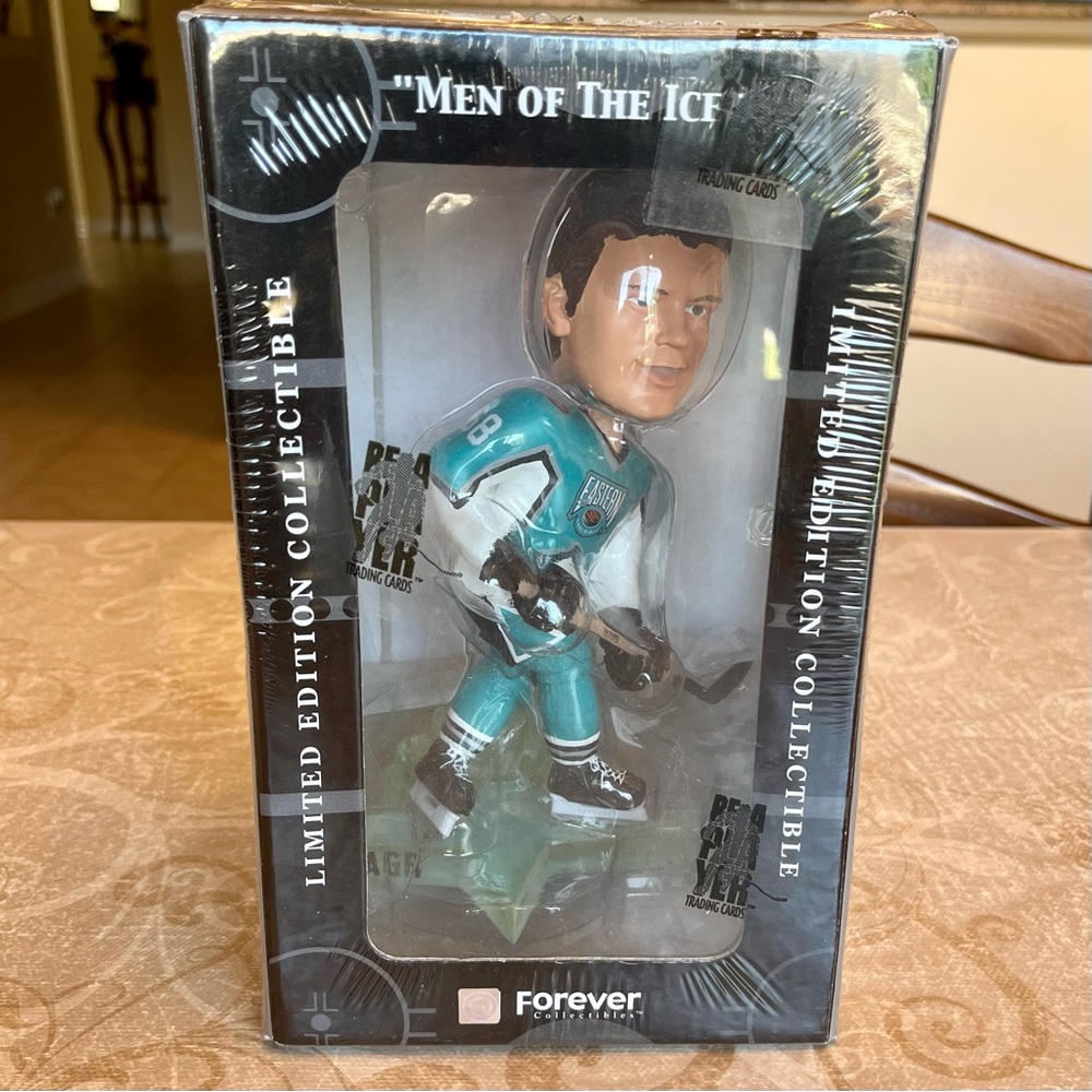 Vintage 2002 Forever Jaromir Jagr Bobble Head Limited Edition